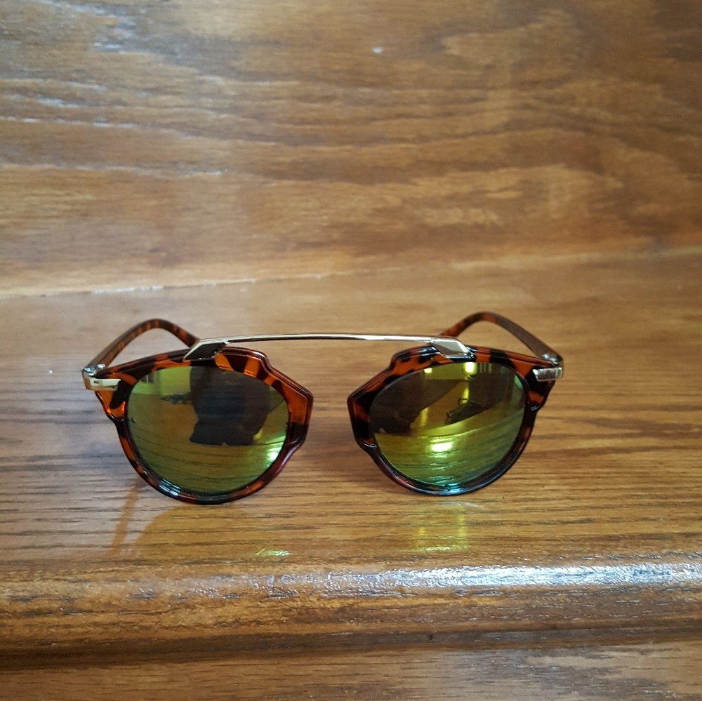 Tortoise Shell Sunglasses